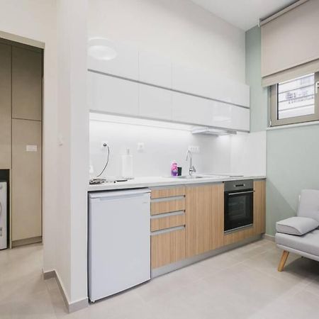 Peris 2 - Central Apt Near Old Town - Ac, Washer Chrissi Akti Chania Exterior foto